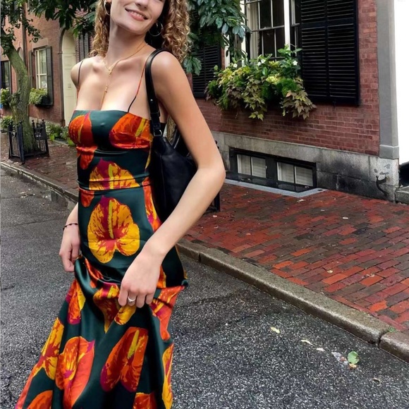 NWT Reformation Frankie Silk Maxi Dress Sz0/4/6 Daiquiri Orange Forest Green - Picture 3 of 12